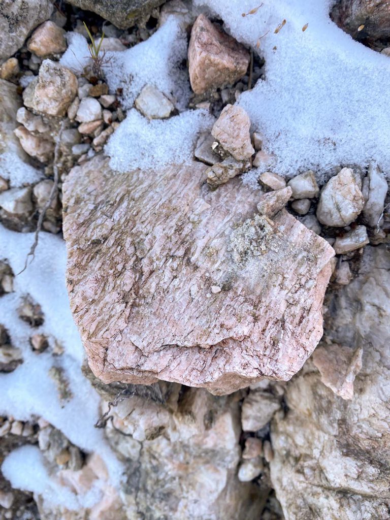 Custer feldspar stone